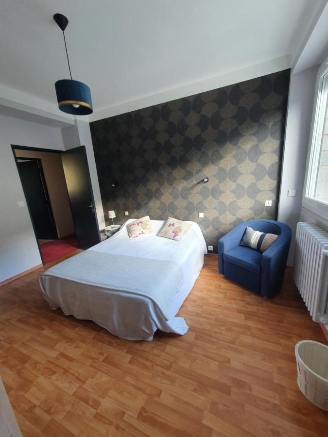 Chambre privée du Majestic Saint-Affrique Extérieur photo